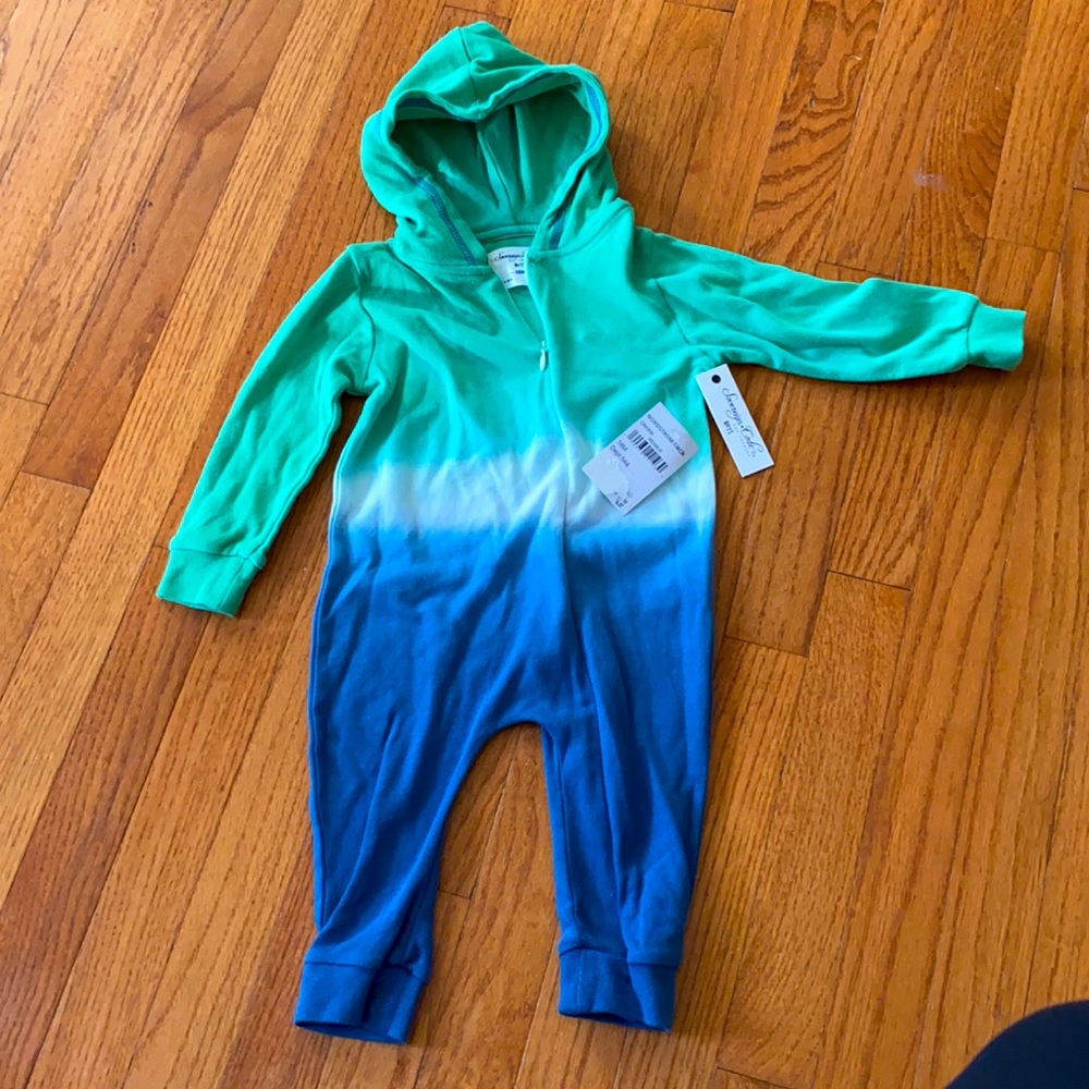 Adorable romper for baby boy NWT